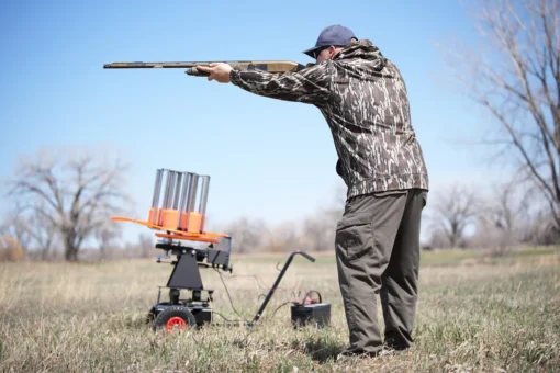 Do All FLYWAY 180X CLAYPIGEON AUTO THROWER (180 CLAYS) INCLUDES WOBBLER + TROLLY - Image 4