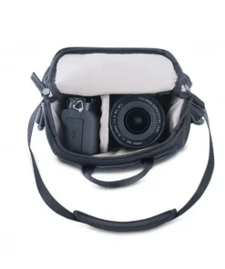 Vanguard VEO GO 15M BK 3-Litre Lightweight Shoulder Bag – Black - Image 7